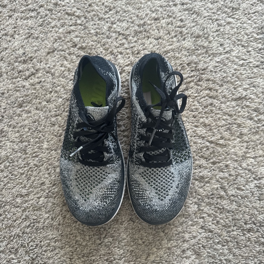 Black and Gray Nike flyKnit Sneakers